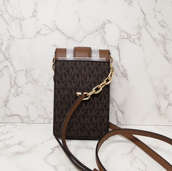 Michael Kors phone crossbody - Picture 3 of 7